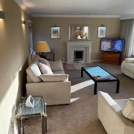 'Sounion' - Fabulous, Spacious Modern House With Large Private Garden In Leafy Lytham Литам-Сент-Эннс Экстерьер фото