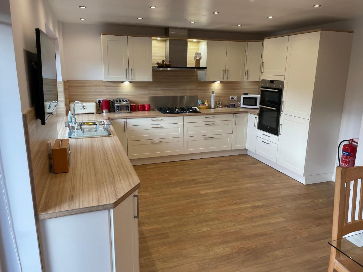 'Sounion' - Fabulous, Spacious Modern House With Large Private Garden In Leafy Lytham Литам-Сент-Эннс Экстерьер фото