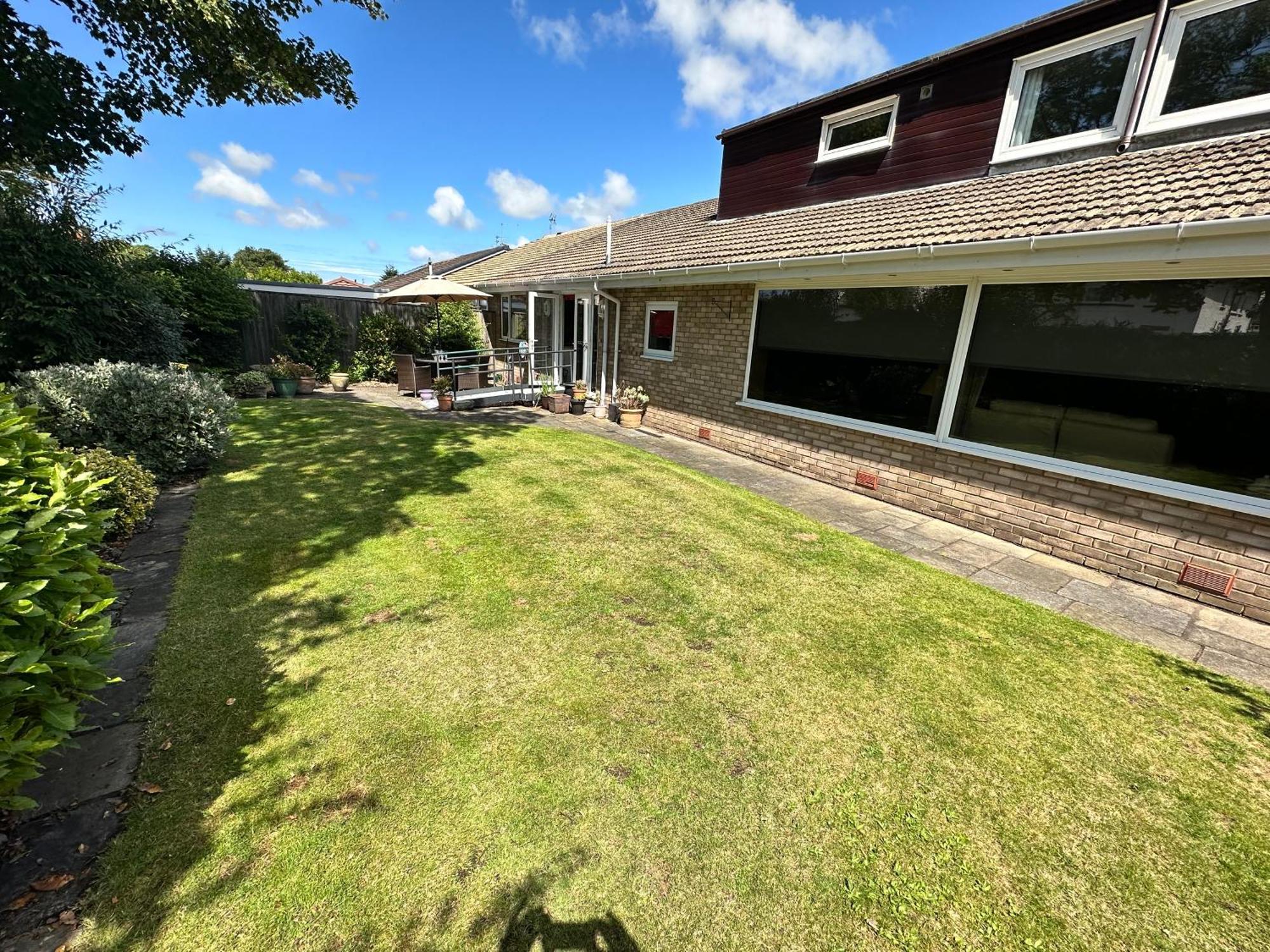 'Sounion' - Fabulous, Spacious Modern House With Large Private Garden In Leafy Lytham Литам-Сент-Эннс Экстерьер фото